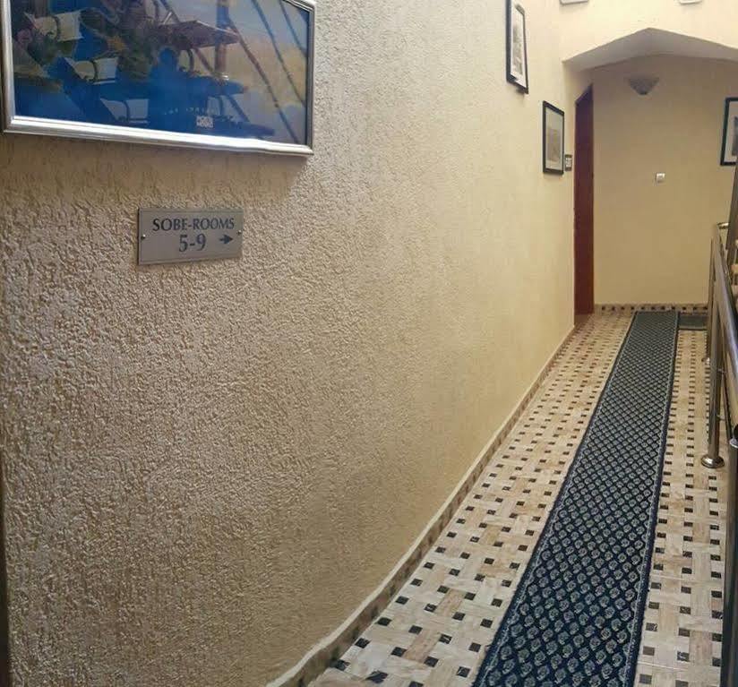 Hotel Ideal Podgorica Exterior foto